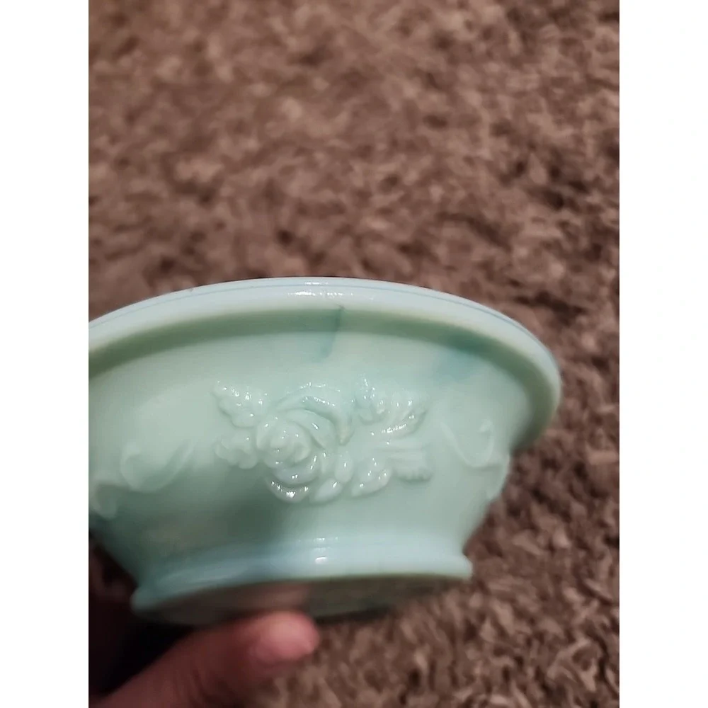 Vintage Avon Green Swirl Milk Glass‎ Rose Mini Bowl and Pitcher Set. No Topper.